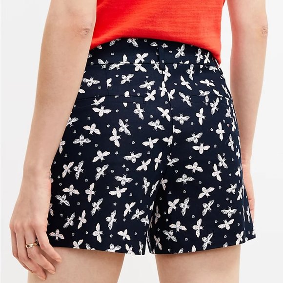 LOFT Curvy Riviera Shorts Dark Navy Bee Print New Never Worn Sz 14 - Picture 2 of 6